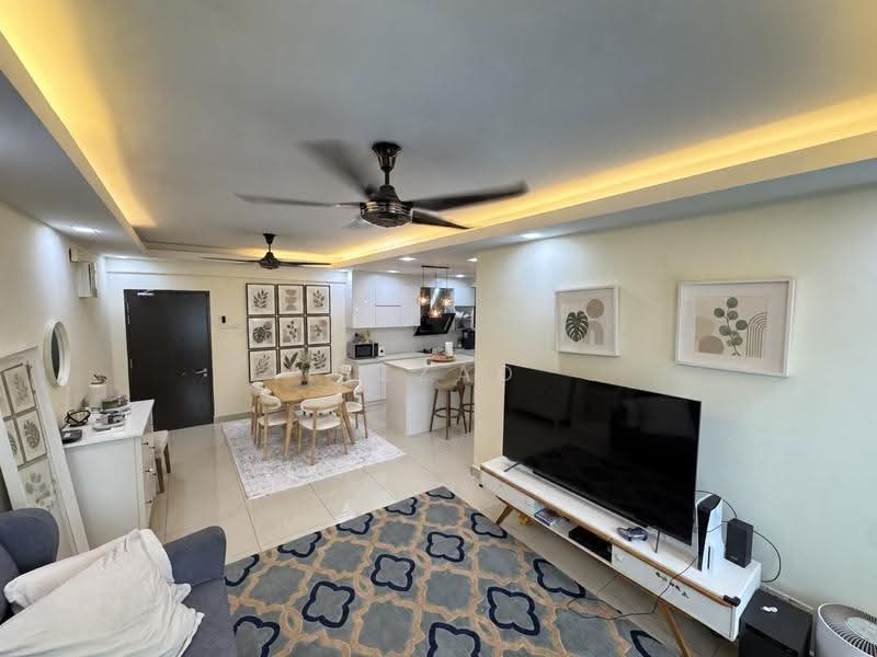Kediaman Servis untuk Dijual di Amara - Azzad Zarull - Living Room - PropertyGuru.com.my