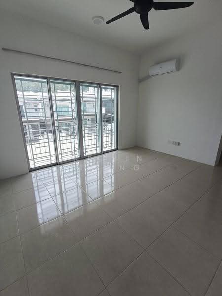 2-storey Terraced House for Rent in Bandar Meru Raya (Ipoh) - Kelvin Chong - Living Room - PropertyGuru.com.my