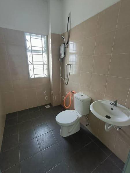 2-storey Terraced House for Rent in Bandar Meru Raya (Ipoh) - Kelvin Chong - Bathroom - PropertyGuru.com.my