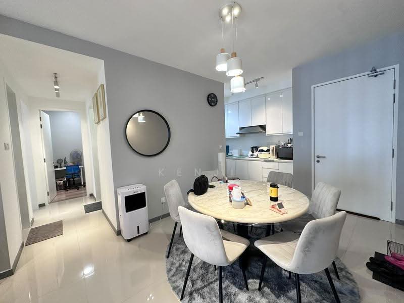 Service Residence for Sale at United Point (Residensi Berpadu) - Kenji Ti - Dining Room - PropertyGuru.com.my