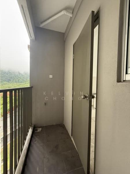 Kondominium untuk Dijual di Meru Heights Residences @ Scientex Meru - Kelvin Chong - Balcony - PropertyGuru.com.my