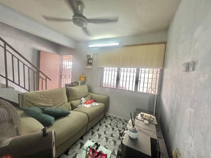 Rumah Teres 2-Tingkat untuk Dijual di Taman Skudai Baru (Skudai) - Yvonne Lim - Living Room - PropertyGuru.com.my