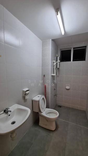 Apartment for Sale at Austin Suites (Permata Austin) - Simon Wang - Bathroom - PropertyGuru.com.my