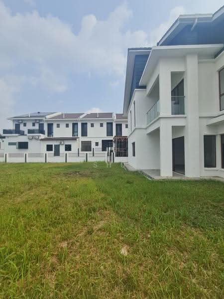 2-storey Terraced House for Sale in Bandar Kinrara Seksyen 6 (Bandar Kinrara) - Shu Wai - Exterior - PropertyGuru.com.my
