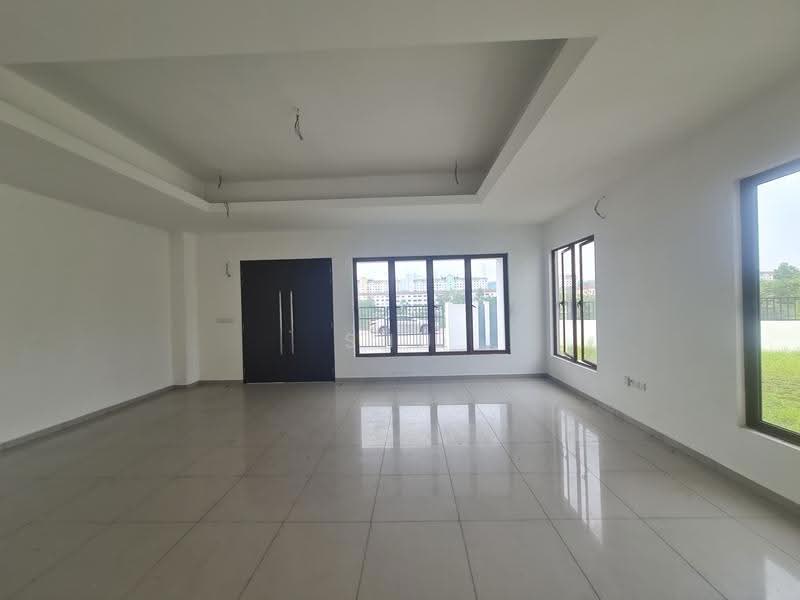 2-storey Terraced House for Sale in Bandar Kinrara Seksyen 6 (Bandar Kinrara) - Shu Wai - Living Room - PropertyGuru.com.my