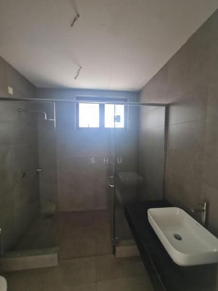2-storey Terraced House for Sale in Bandar Kinrara Seksyen 6 (Bandar Kinrara) - Shu Wai - Bathroom - PropertyGuru.com.my