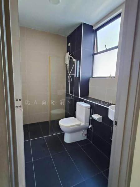 Pangsapuri untuk Dijual di Seri Austin Residence (Pangsapuri Seri Austin) - Simon Wang - Bathroom - PropertyGuru.com.my