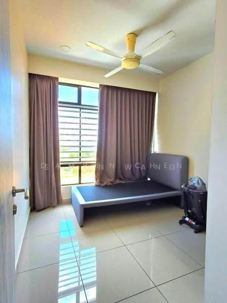 Pangsapuri untuk Dijual di Seri Austin Residence (Pangsapuri Seri Austin) - Simon Wang - Bedroom - PropertyGuru.com.my
