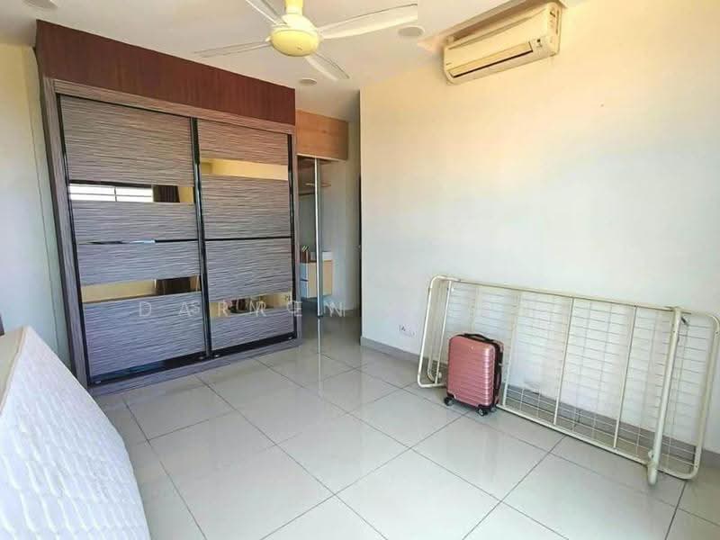 Pangsapuri untuk Dijual di Seri Austin Residence (Pangsapuri Seri Austin) - Simon Wang - Bedroom - PropertyGuru.com.my