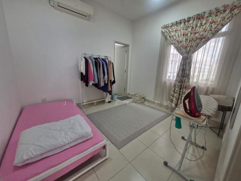 Rumah Teres 2-Tingkat untuk Dijual di Iskandar Puteri (Nusajaya) (Johor) - Jeffrey Lim - Bedroom - PropertyGuru.com.my