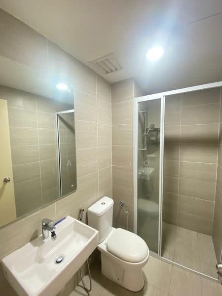 Kediaman Servis untuk Disewa di Lexa Residence @ The Quartz WM - Alex Ho - Bathroom - PropertyGuru.com.my