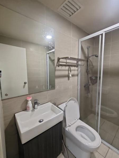 Kediaman Servis untuk Disewa di Serviced Residence @ Fera Residence @ The Quartz WM - Alex Ho - Bathroom - PropertyGuru.com.my
