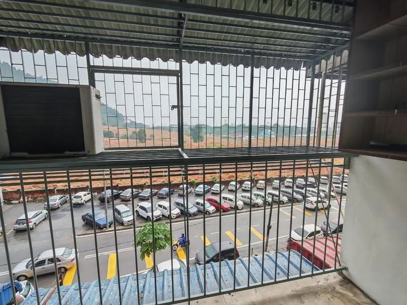 Flat for Rent at Rifle Range - Correen Lee - Balcony - PropertyGuru.com.my