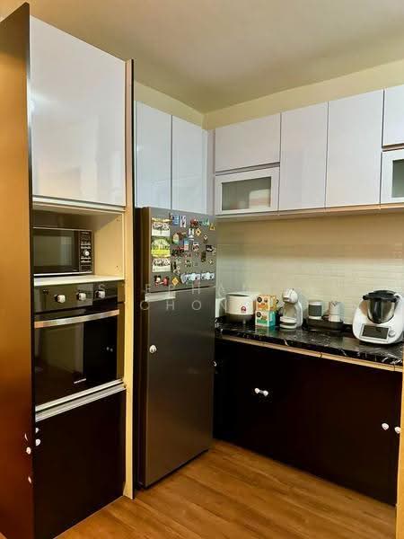 Condominium for Sale at Metropolitan Square Service Residence - Stephanie Chong - Kitchen - PropertyGuru.com.my