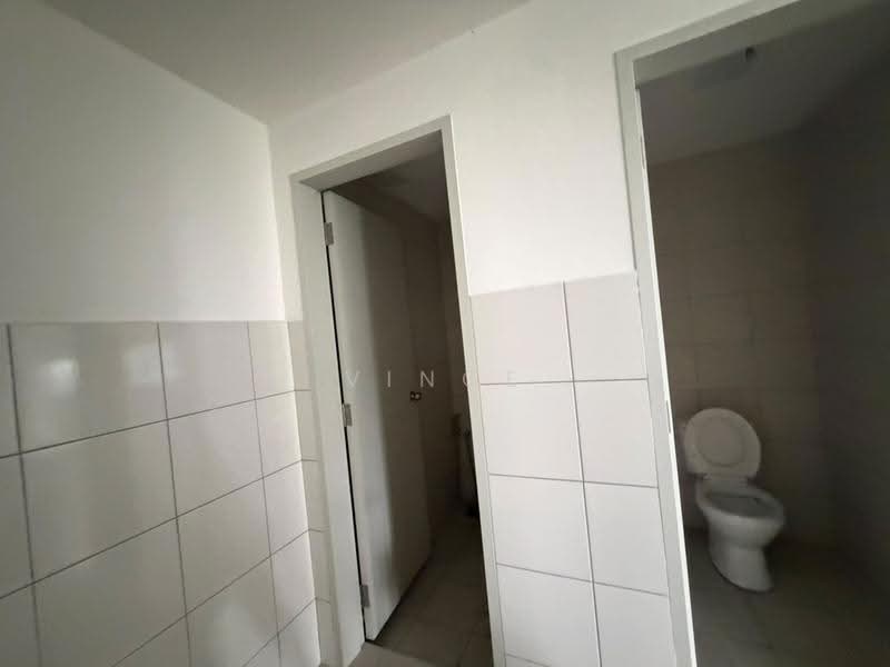 Retail Space for Rent in Shah Alam (Selangor) - Vince Lim - Bathroom - PropertyGuru.com.my