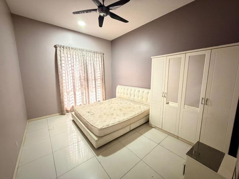 Rumah Teres 3-Tingkat untuk Dijual di Rawang (Selangor) - Andy Yap - Bedroom - PropertyGuru.com.my