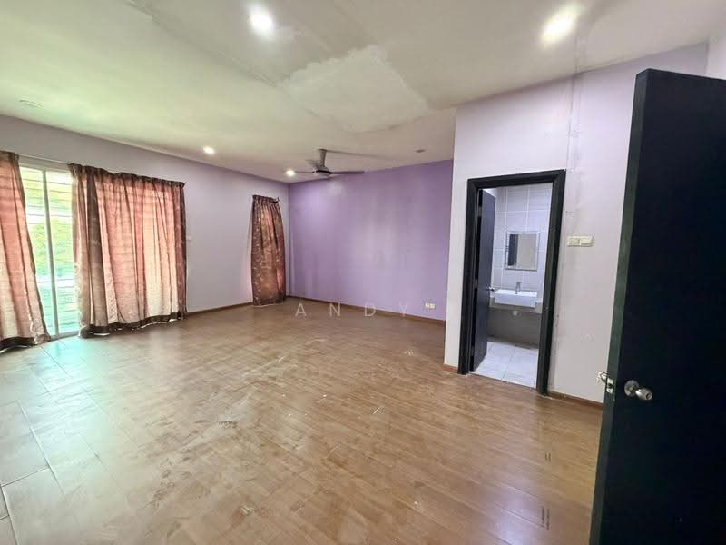 Rumah Teres 3-Tingkat untuk Dijual di Rawang (Selangor) - Andy Yap - Living Room - PropertyGuru.com.my