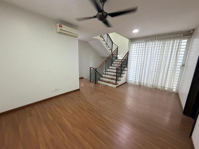 Rumah Teres 3-Tingkat untuk Dijual di Rawang (Selangor) - Andy Yap - Living Room - PropertyGuru.com.my