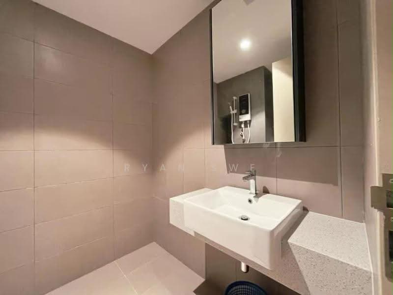 Soho for Sale in Damansara Perdana (Selangor) - Ryan Swe - Bathroom - PropertyGuru.com.my
