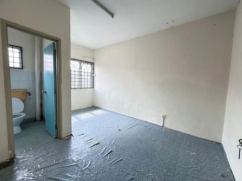 Rumah Teres 2-Tingkat untuk Dijual di Rawang (Selangor) - Andy Yap - Bathroom - PropertyGuru.com.my