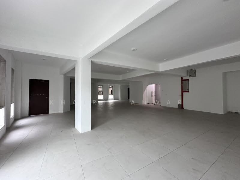 Shop / Office for Rent in Kota Damansara (Selangor) - Khairil Anwar Sirajudin - Interior - PropertyGuru.com.my