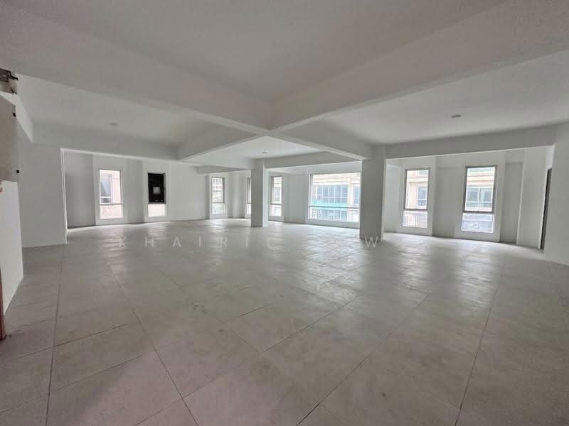 Shop / Office for Rent in Kota Damansara (Selangor) - Khairil Anwar Sirajudin - Interior - PropertyGuru.com.my