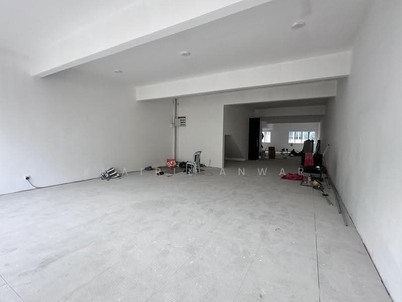 Shop / Office for Rent in Kota Damansara (Selangor) - Khairil Anwar Sirajudin - Interior - PropertyGuru.com.my