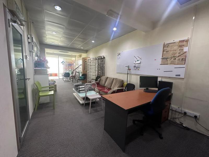 Shop / Office for Sale in Batu Maung (Penang) - Darren Lye - Interior - PropertyGuru.com.my