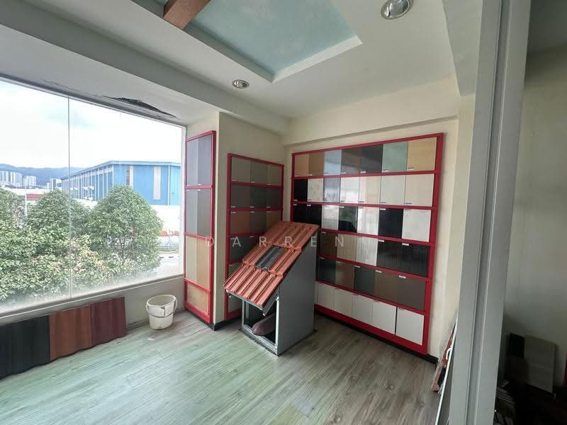 Shop / Office for Sale in Batu Maung (Penang) - Darren Lye - Interior - PropertyGuru.com.my