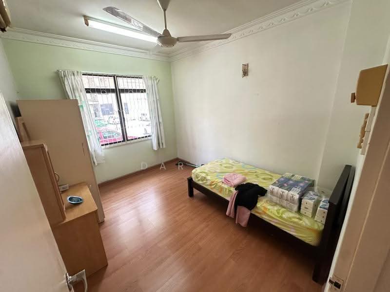 Apartment for Sale at Desa Daya - Darren Lye - Bedroom - PropertyGuru.com.my