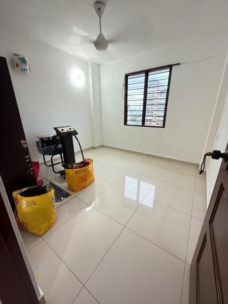Pangsapuri untuk Dijual di Desa Green - Darren Lye - Interior - PropertyGuru.com.my