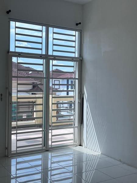 3-storey Terraced House for Sale in Taman Beduk Indah (Sungai Bakap) - Zhen Hong - Interior - PropertyGuru.com.my