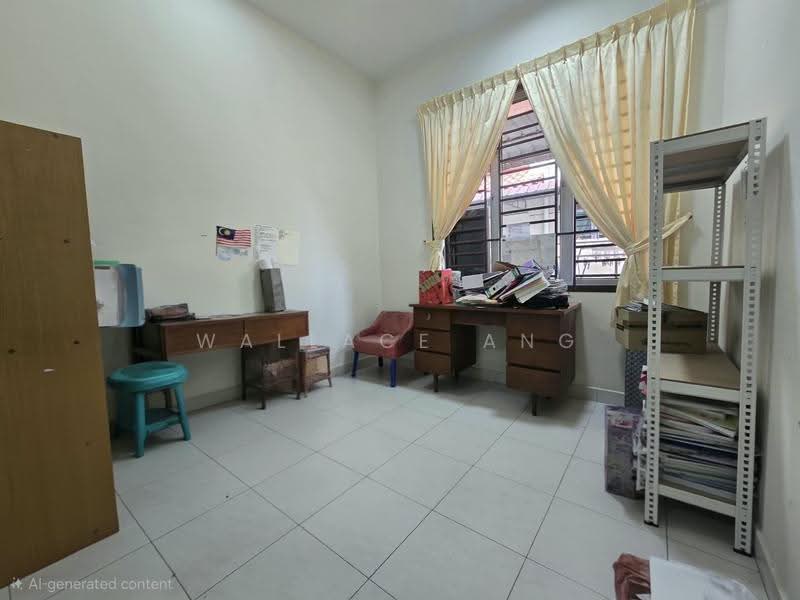 Rumah Kluster untuk Disewa di Taman Gaya (Ulu Tiram) - Wallace Ang - Study - PropertyGuru.com.my