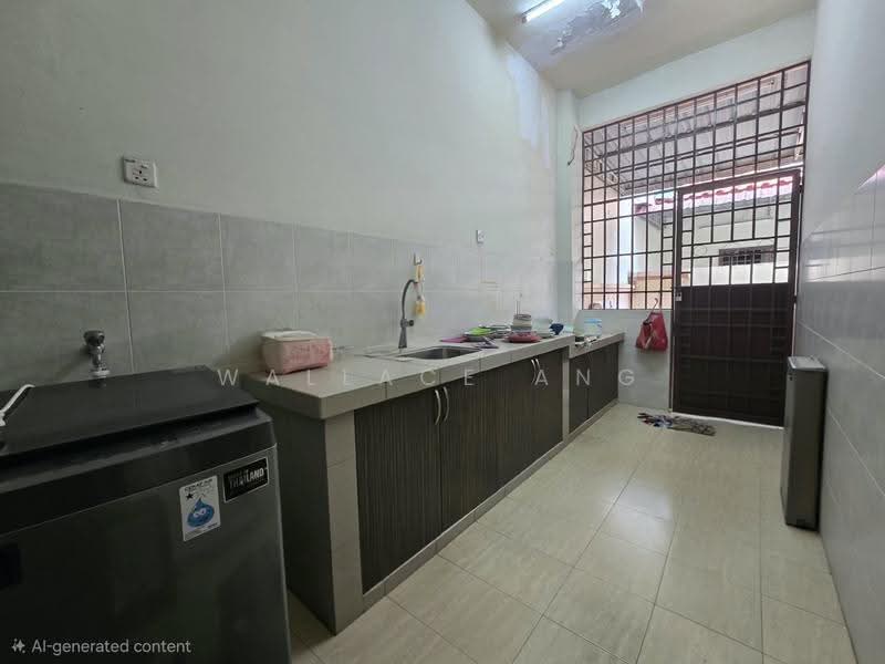 Rumah Kluster untuk Disewa di Taman Gaya (Ulu Tiram) - Wallace Ang - Kitchen - PropertyGuru.com.my