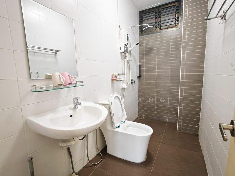 Service Residence for Sale at Palazio - Simon Wang - Bathroom - PropertyGuru.com.my