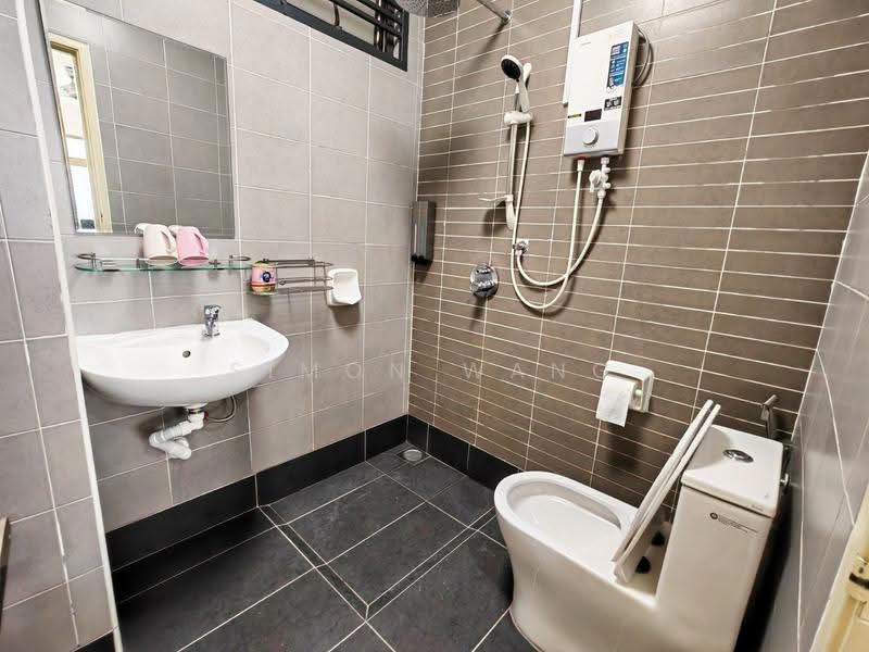 Service Residence for Sale at Palazio - Simon Wang - Bathroom - PropertyGuru.com.my