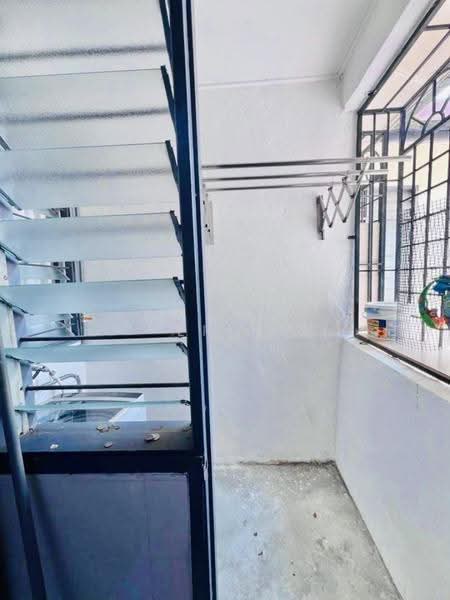 Pangsapuri untuk Disewa di Pangsapuri Sri Baiduri - Erin Yusof - Balcony - PropertyGuru.com.my