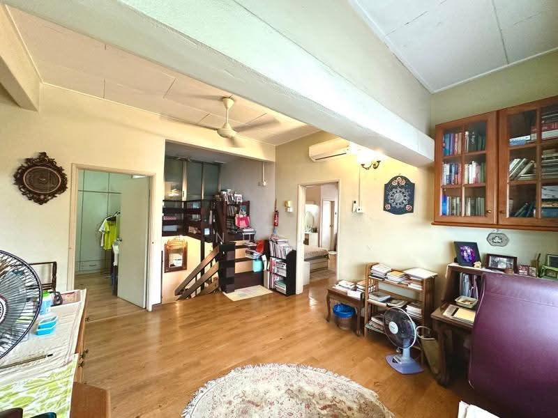 Rumah Berkembar untuk Dijual di SS4 (Petaling Jaya) - Nurul Izza - Living Room - PropertyGuru.com.my