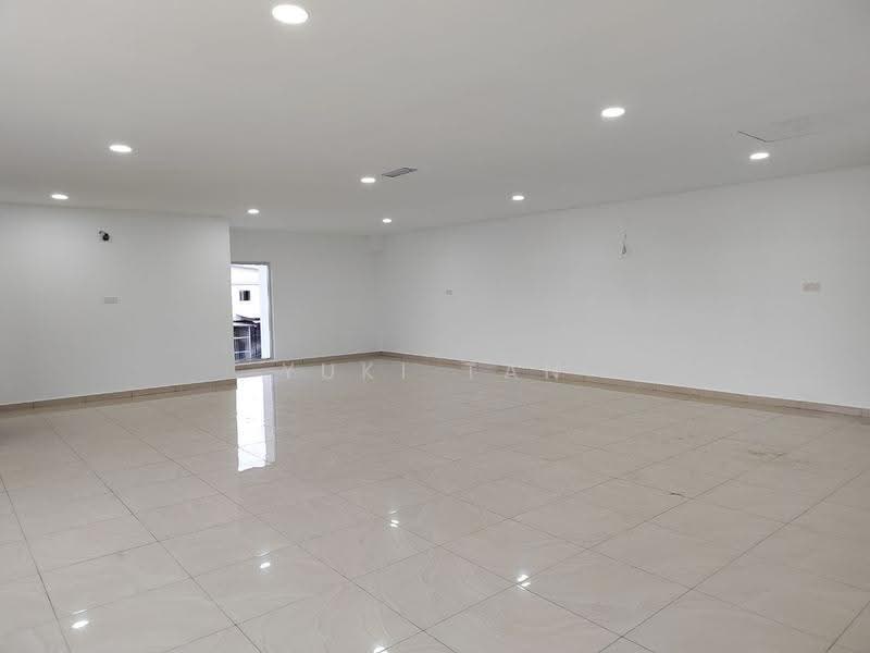 Semi-D Factory for Rent in Bandar Bukit Raja (Klang) - Yuki Tan - Interior - PropertyGuru.com.my