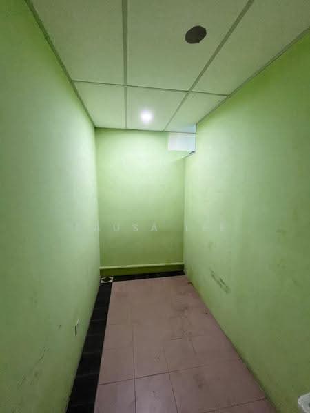 Shop for Rent in Taman Perling (Perling) - Sausa Lee - Interior - PropertyGuru.com.my