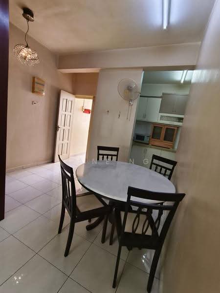 Pangsapuri untuk Disewa di Sri Mekar 2 - Jane Ng - Dining Room - PropertyGuru.com.my