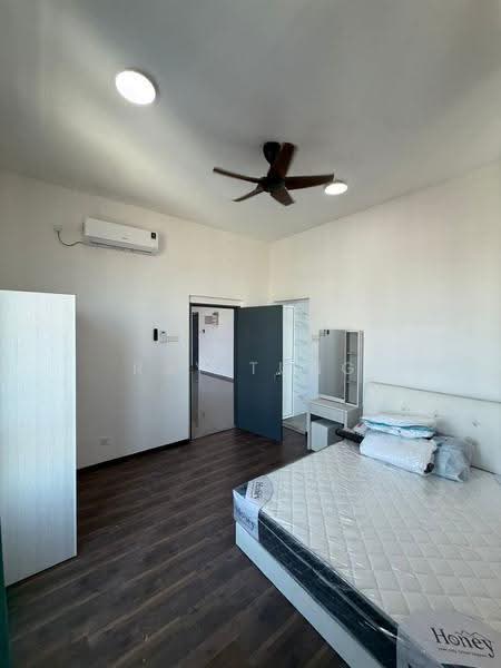 Kediaman Servis untuk Disewa di D'carlton (Residensi Seri Mega) - Ray Tung - Bedroom - PropertyGuru.com.my