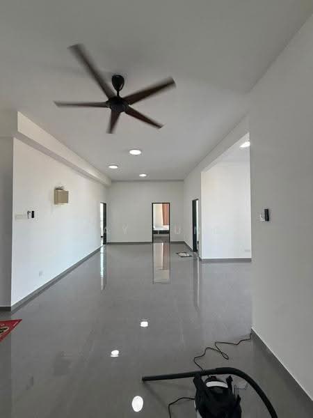 Kediaman Servis untuk Disewa di D'carlton (Residensi Seri Mega) - Ray Tung - Living Room - PropertyGuru.com.my