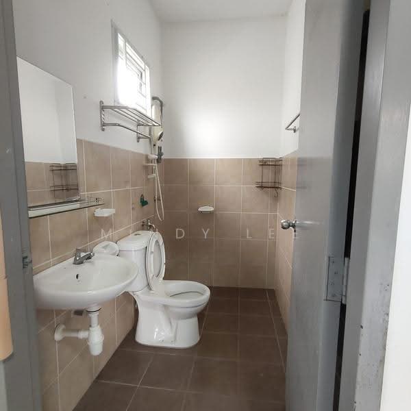 2.5-storey Terraced House for Rent in Taman Pulai Mutiara (Iskandar Puteri (Nusajaya)) - Mindy Lee - Bathroom - PropertyGuru.com.my