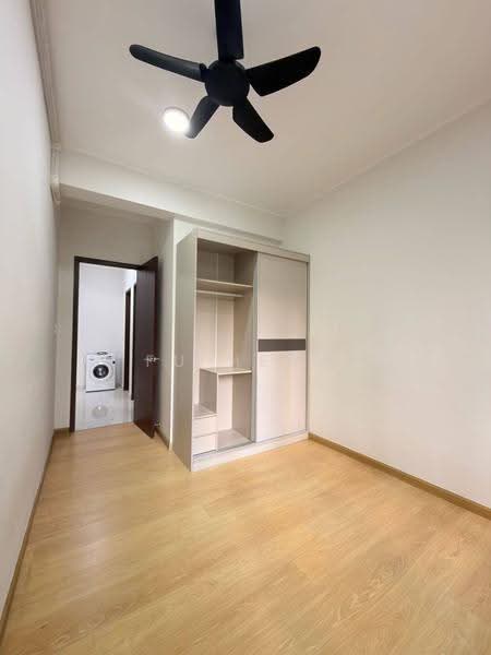 Condominium for Sale at Amberside @ Country Garden Danga Bay - Fu Heng Chong - Bedroom - PropertyGuru.com.my