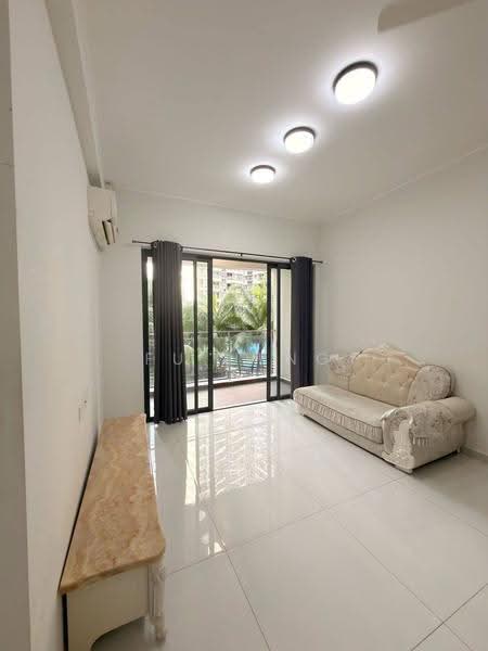 Condominium for Sale at Amberside @ Country Garden Danga Bay - Fu Heng Chong - Living Room - PropertyGuru.com.my