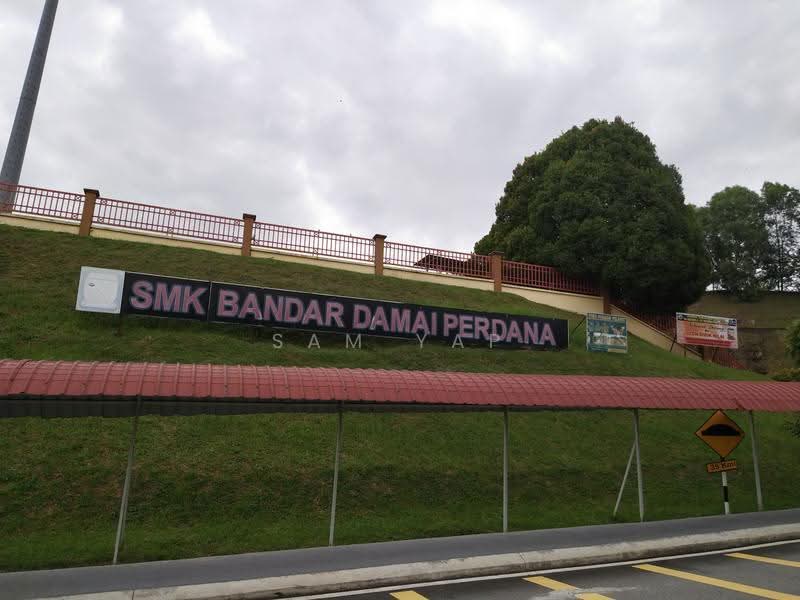 Townhouse for Rent in Bandar Damai Perdana (Cheras) - Sam Yap - Exterior - PropertyGuru.com.my