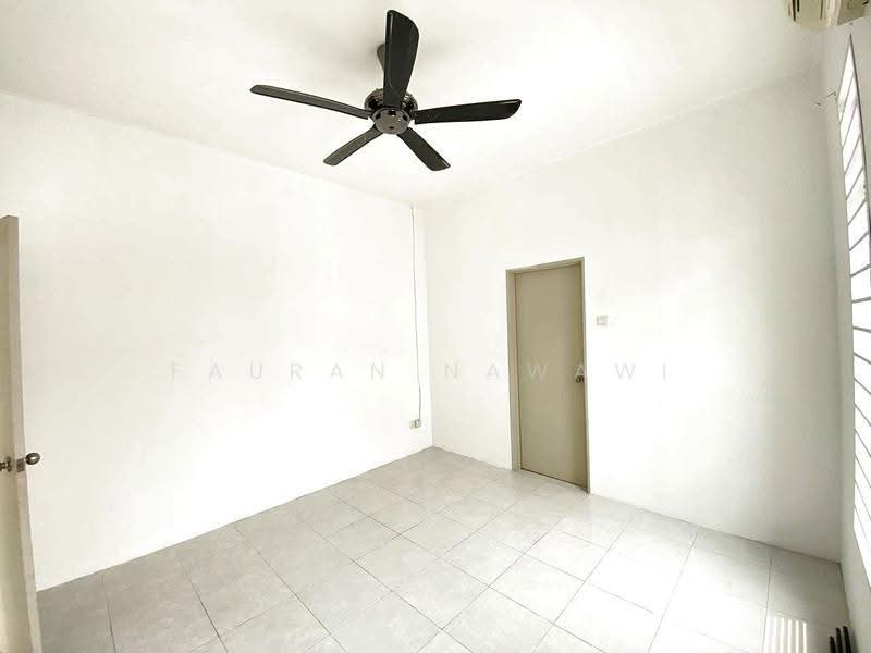 Rumah Berkembar untuk Dijual di Jenjarom (Selangor) - Fauran Nawawi - PropertyGuru.com.my