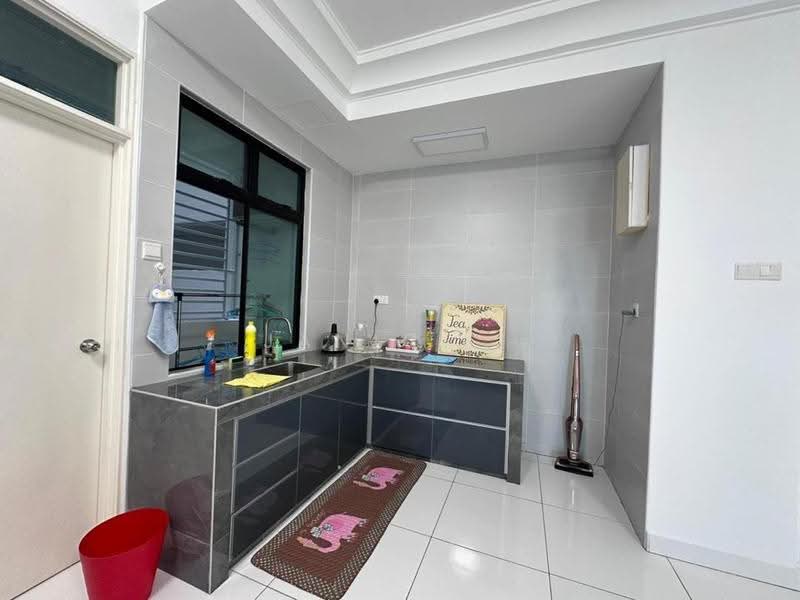 Service Residence for Rent at The Platino Serviced Apartment - Janice . - PropertyGuru.com.my