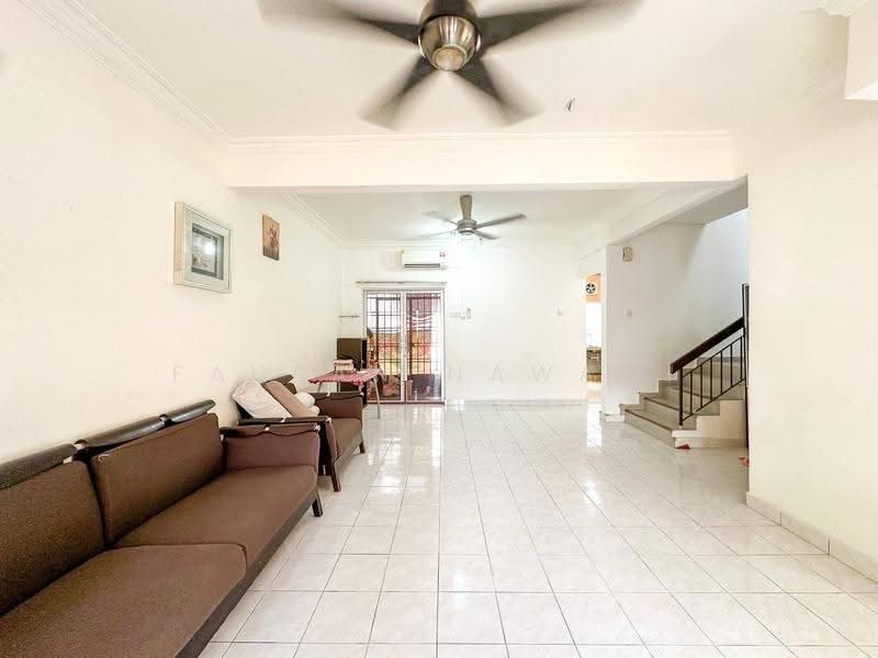 Rumah Teres 2-Tingkat untuk Dijual di Taman Aman Putra (Puchong) - Fauran Nawawi - PropertyGuru.com.my